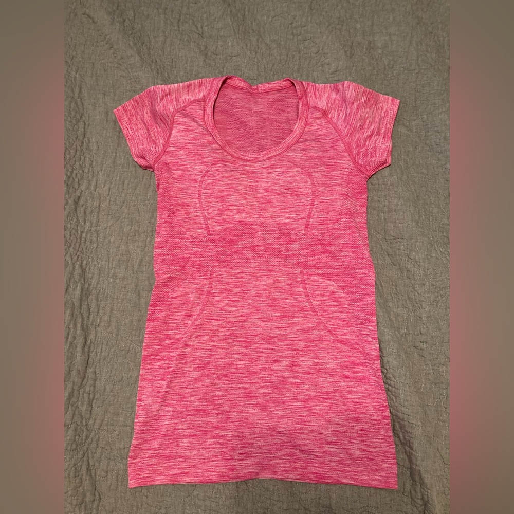 EUC Lululemon Running Shirt